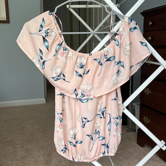 Floral Blouse - Picture 3 of 4